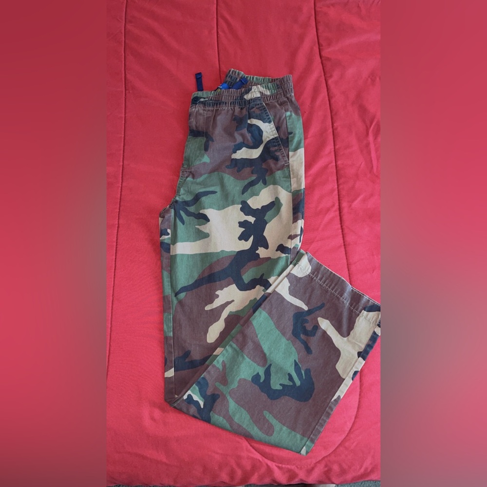 Polo Ralph Lauren Boys Camouflage pants in EUC‼️